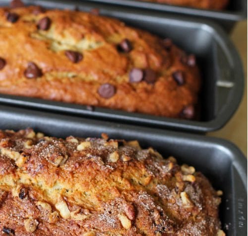 Buttermilk-Banana-Bread Recipe //PrettyExtraordinary.com