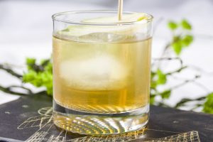 Ready to relax for the weekend or prepping to entertain friends for an evening - We have the perfect Summer Cocktail: Hard Cider Pear Cocktail 